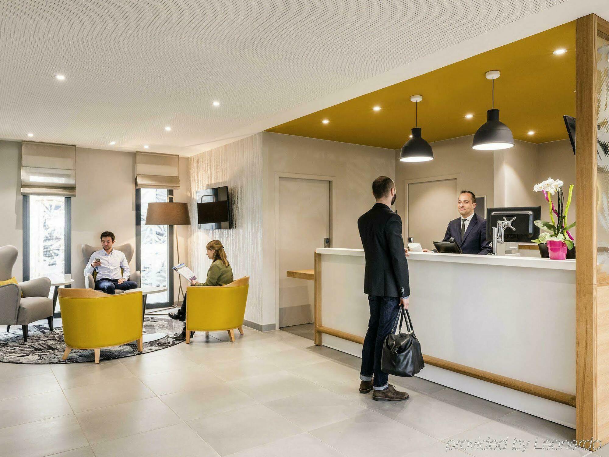 Aparthotel Adagio Access Colombes La Defense Bagian luar foto